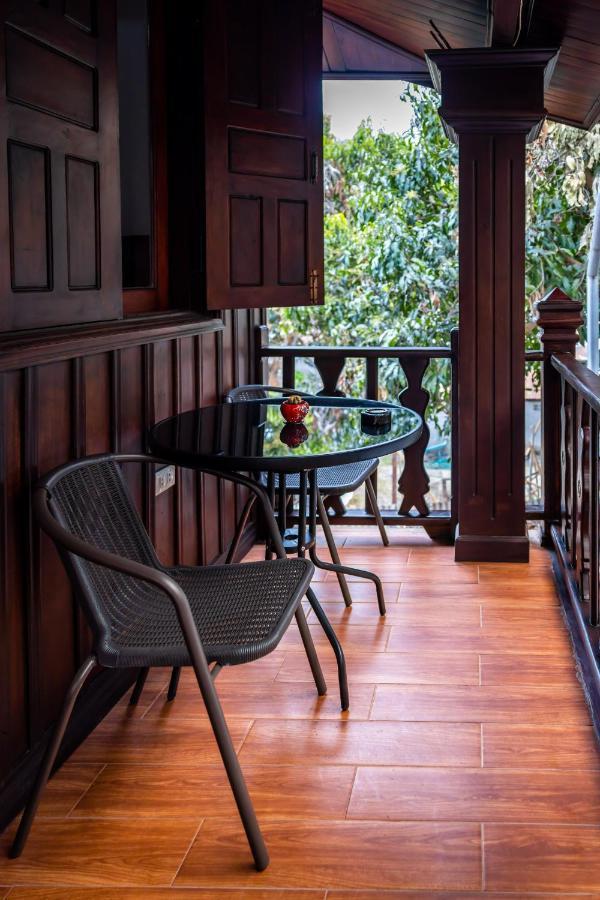 Villa Mira Heritage 루앙프라방 외부 사진