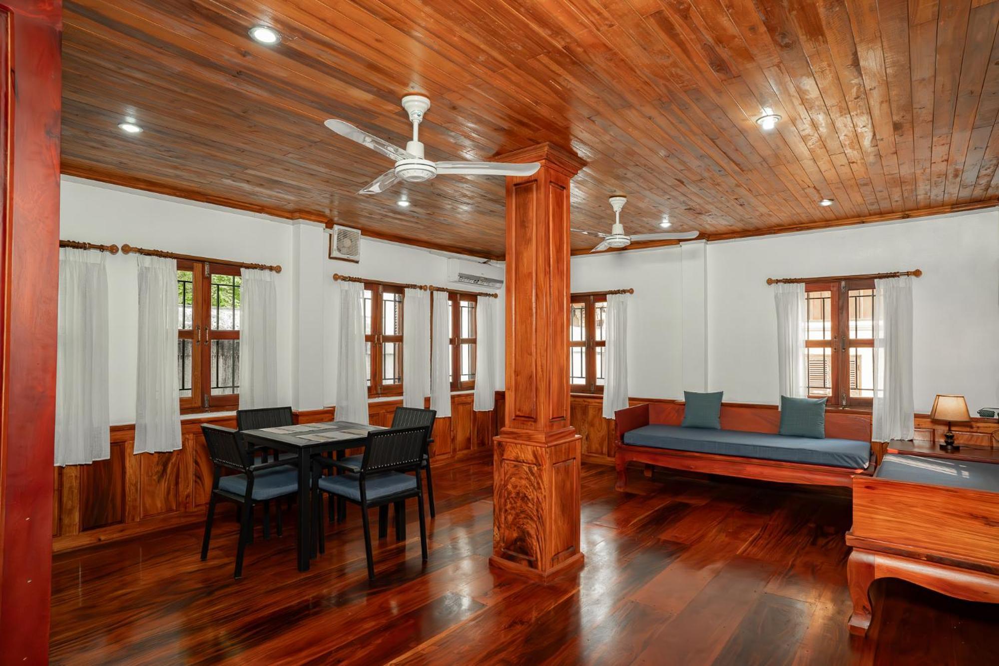 Villa Mira Heritage 루앙프라방 외부 사진